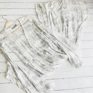 Style Stalker White Print Ruffle Bell Sleeves Lace Up Open Back‎ Boho Dress